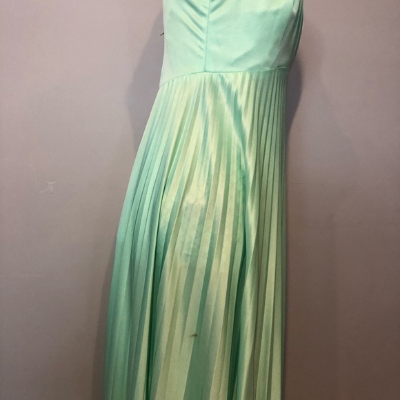 70’s vintage spaghetti strap Maxi Dress Handmade quality. - Picture 3 of 9